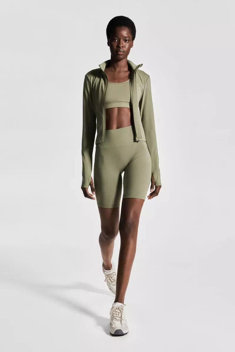 Zip-through sports jacket with SoftMove™