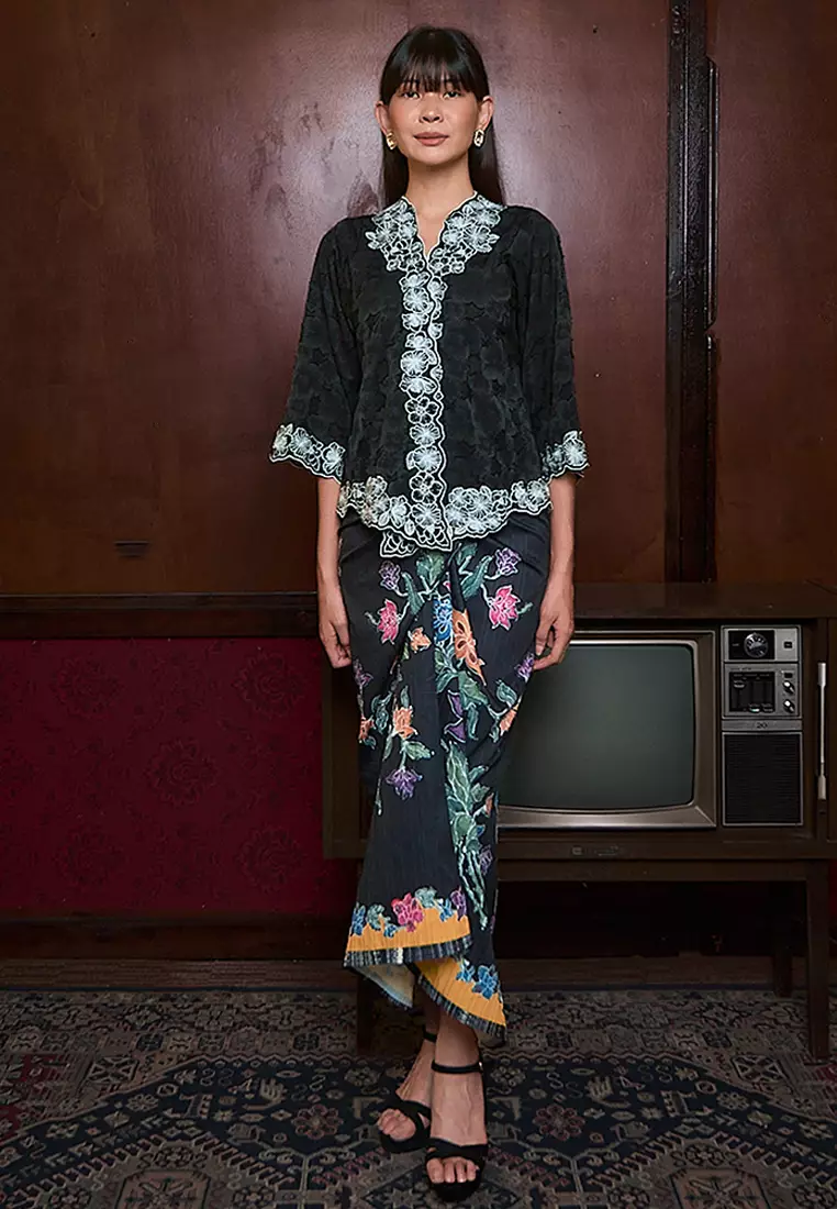 Buy MASLEA Kebaya Kesuma Online | ZALORA Malaysia