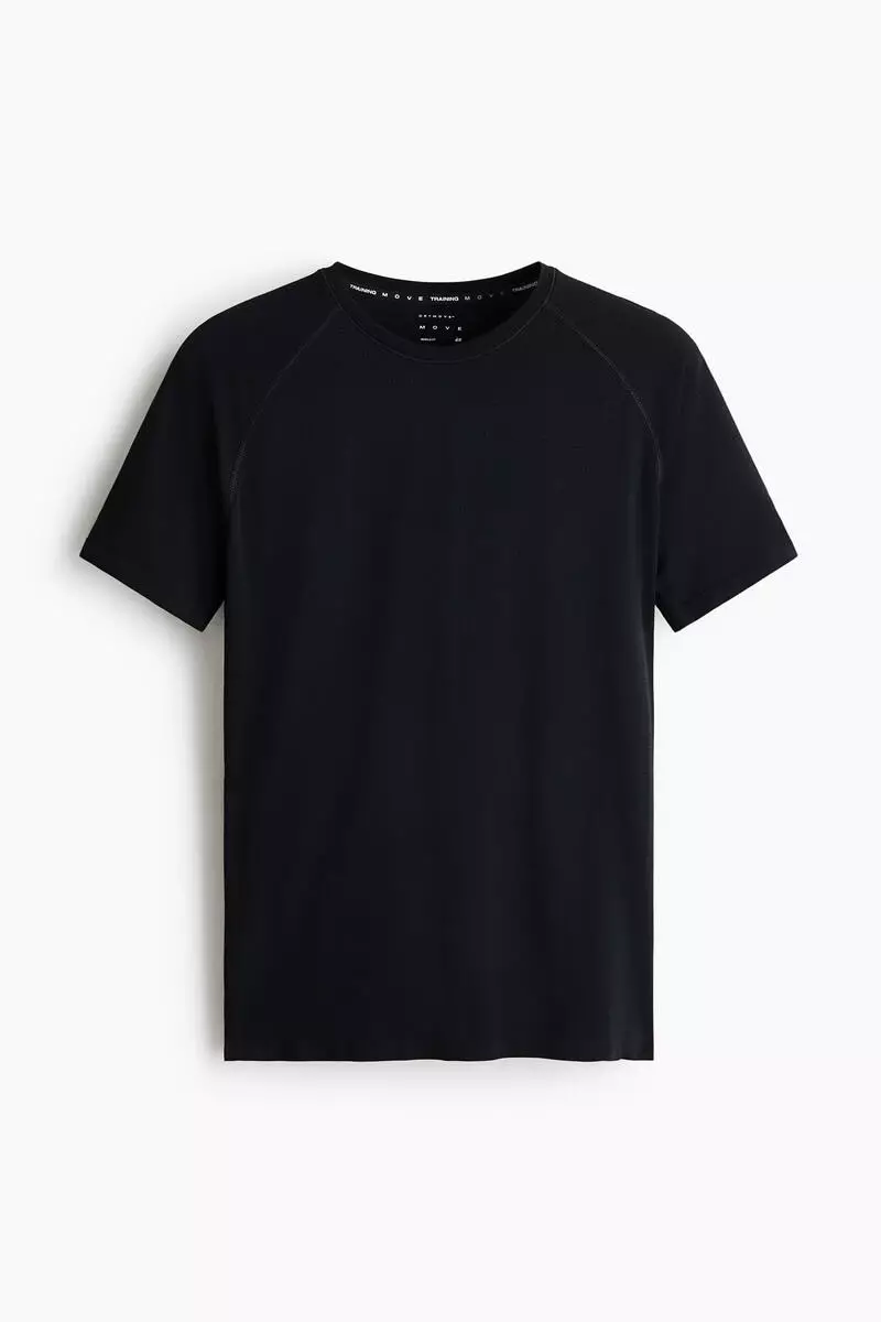 Muscle Fit Sports T-shirt with DryMove™