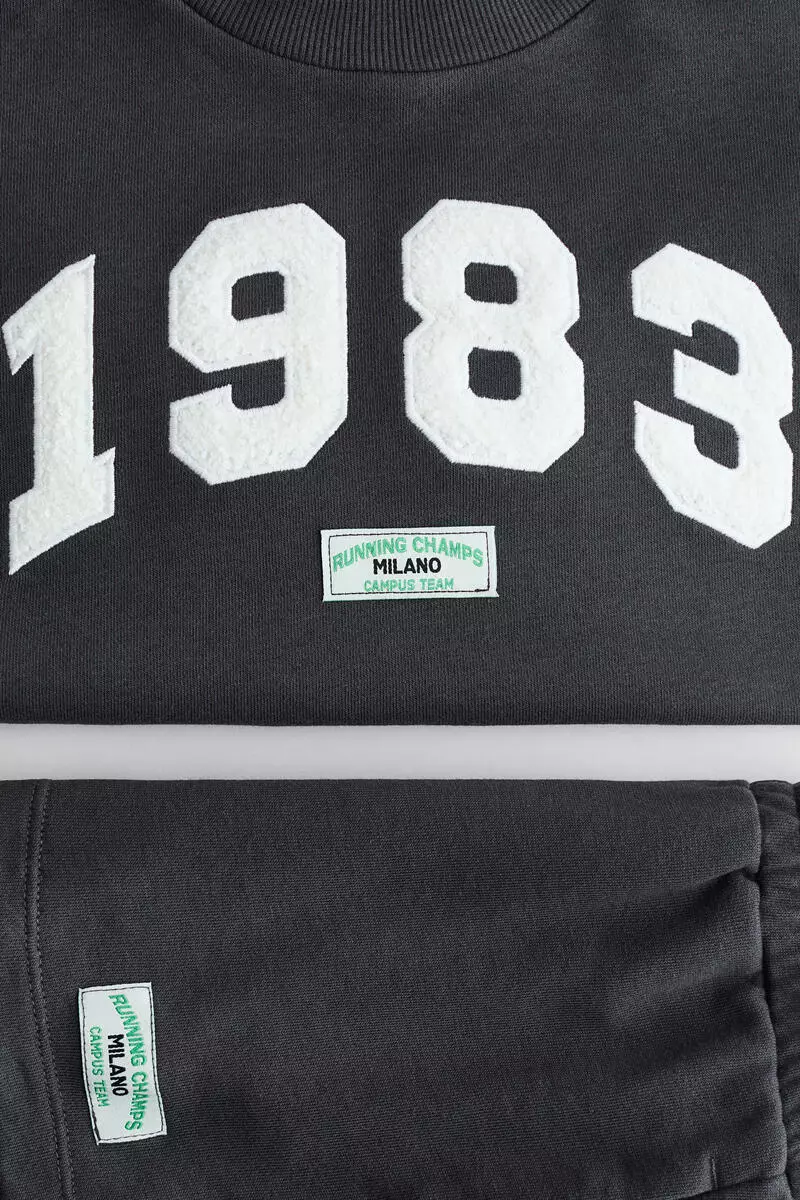 2-piece motif-detail sweatshirt set
