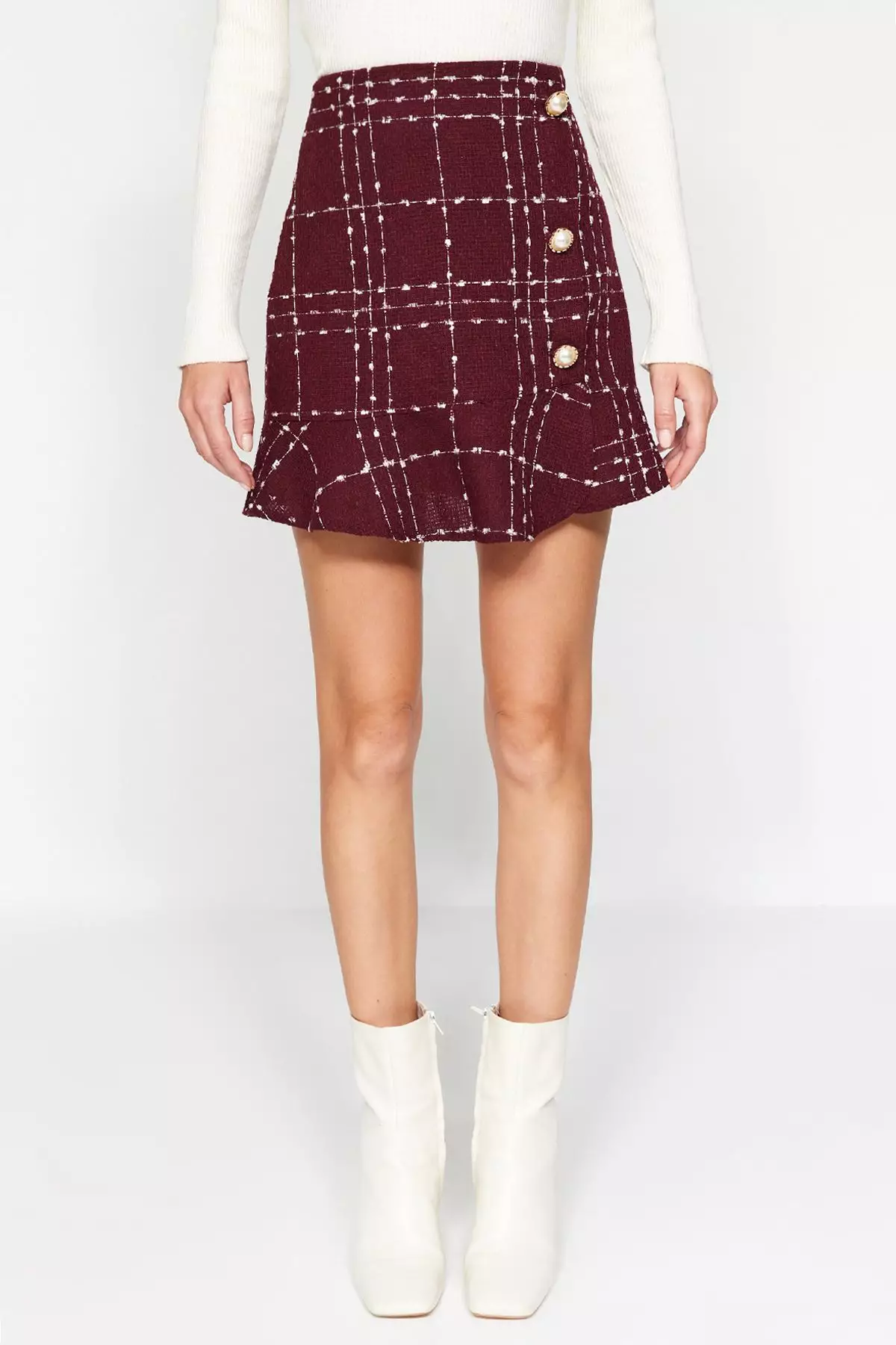 Claret Red With Buttons And Tweed Fabric Hem With Ruffles, Mini Woven Skirt Twoaw22Et0155