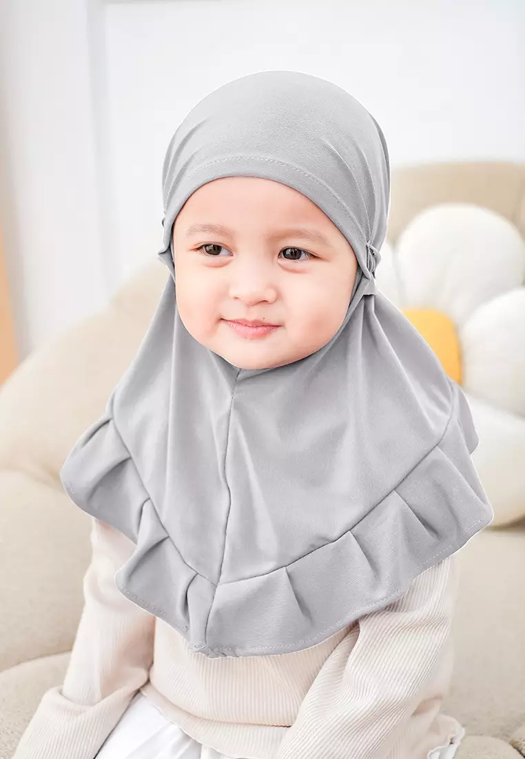 Cotton Bee - Ziva Ruffle Instan | Hijab Instan Anak | Kerudung Jilbab Bergo Tali Anak - Warm Grey - S