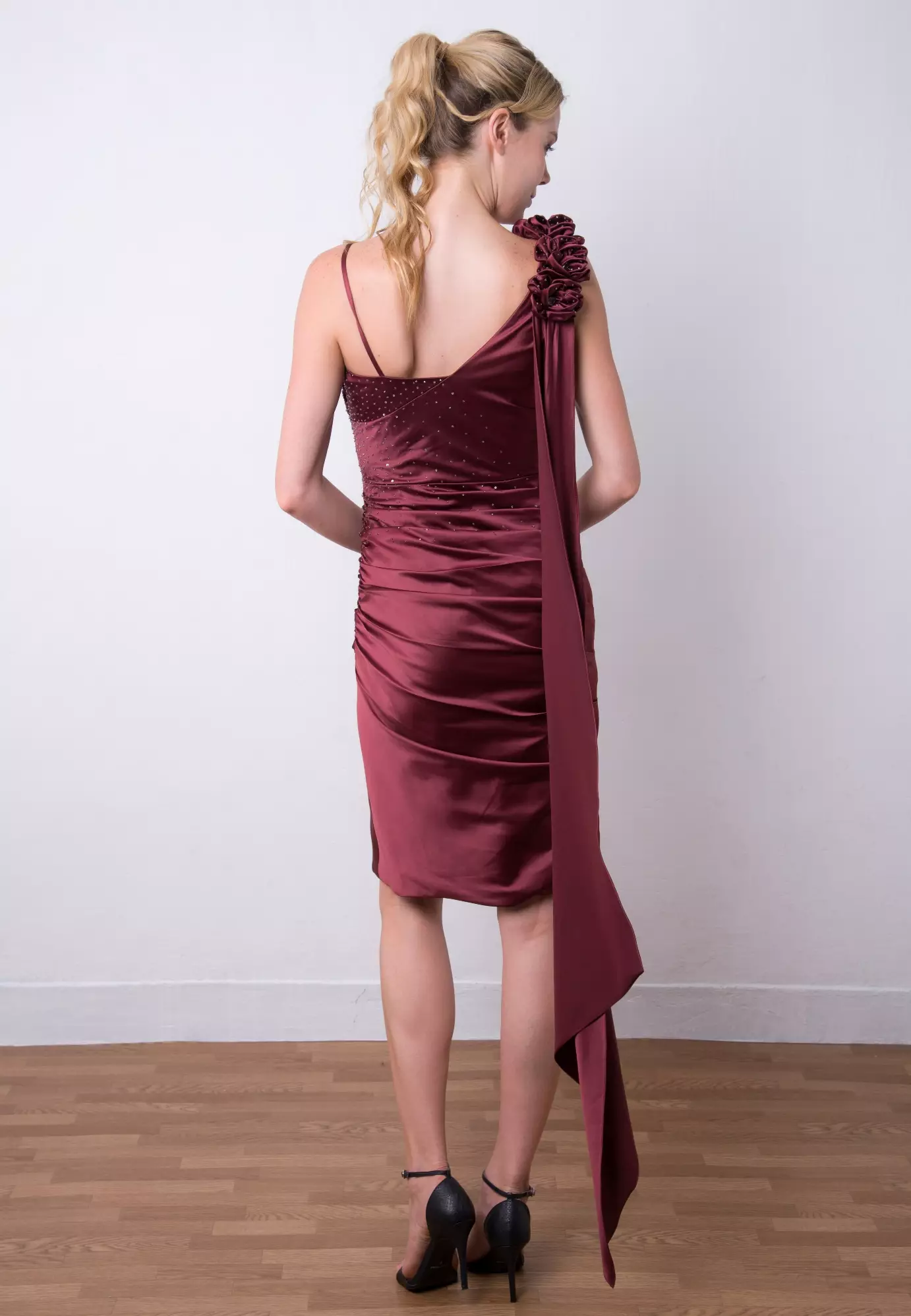 華麗單肩飄巾密褶飾連衣短晚禮服