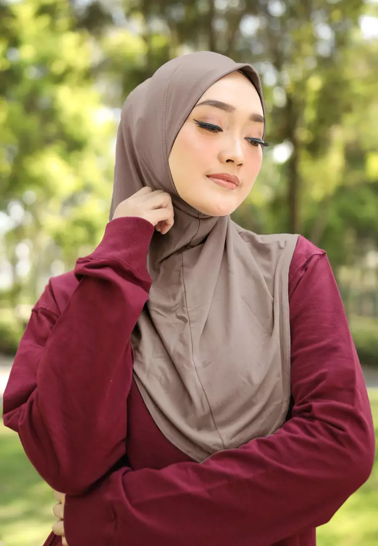 Cotton Bee - Safar Sport Bergo | Hijab Instan Olahraga - Walnut