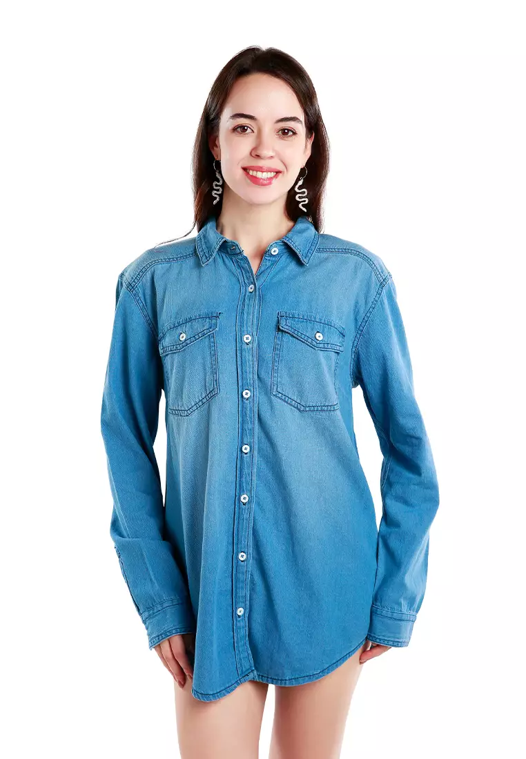Kemeja Denim Ombre Kancing Bawah Biru Muda