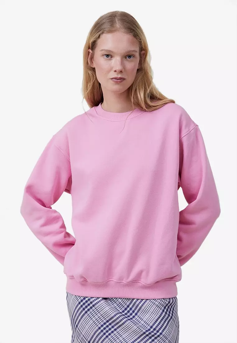 Pullover crew outlet neck