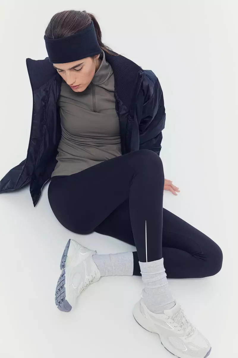 Warm running leggings with DryMove™