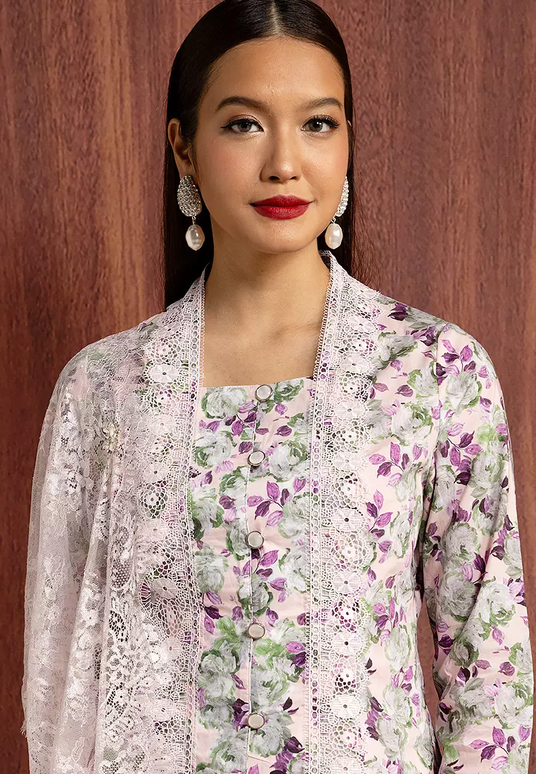 ANNA KEBAYA SET WITH SHAWL