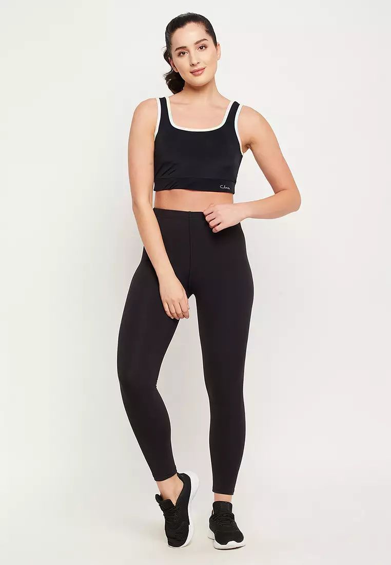 Clovia Medium Impact Padded Sports Bra with Removable Cups in Black