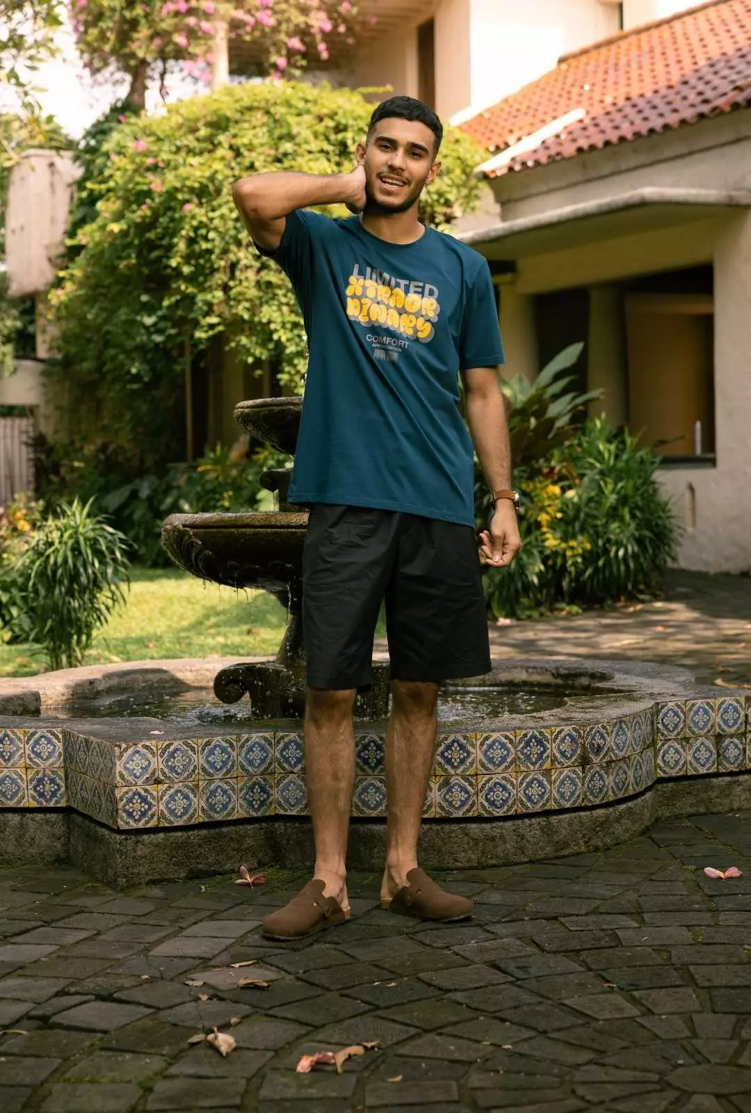 RBJ Celana Pendek Karet Parasut Polos Pria