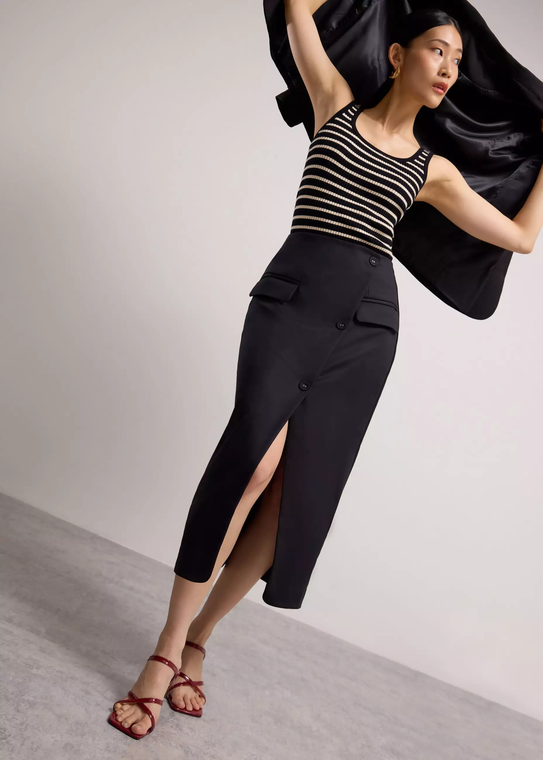 Rok Wanita - Shuri Asymmetric Front Slit Column Midi Skirt