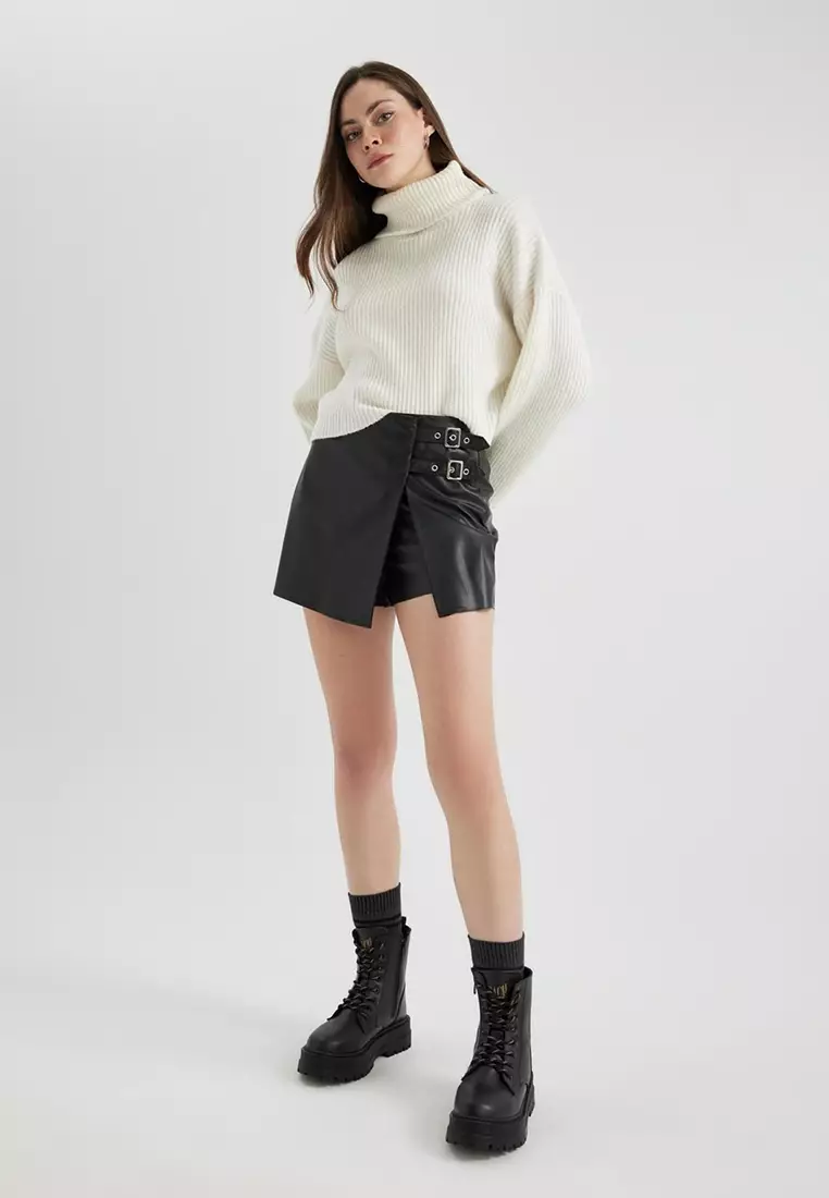 Buckle Skort