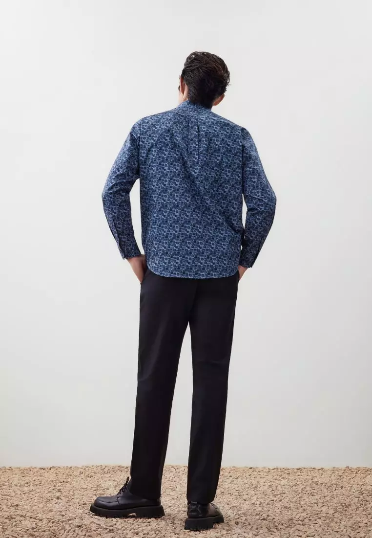 G2000 Wrinkle-Free Horseshoe Digital Print Comfort Fit Twill Casual Shirt