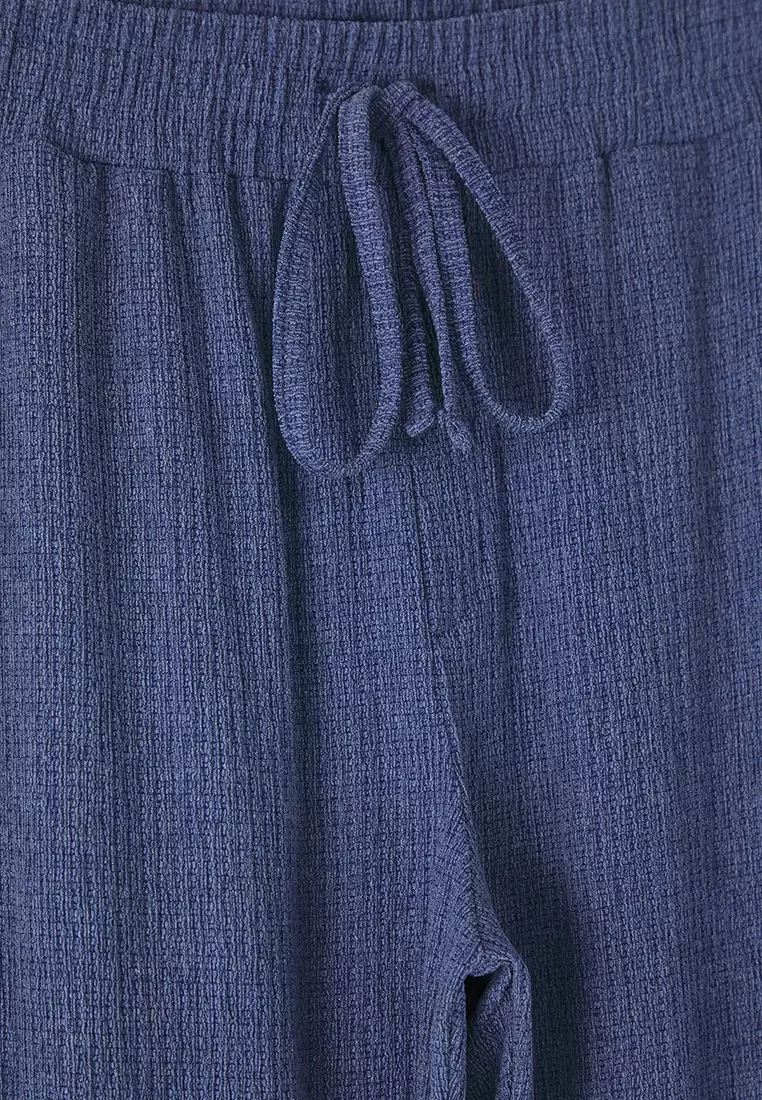 Indigo Wide Leg Textured Open Leg Sweatpants TMNSS25EA00008