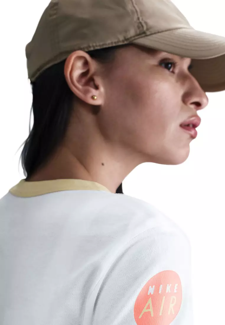 Sportswear Club Short-Sleeves T-Shirt