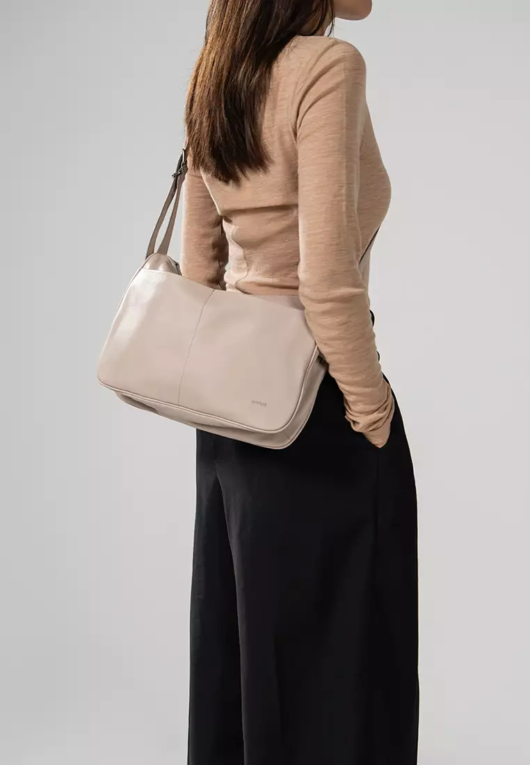 Slip Pockets Shoulder Bag - Almond