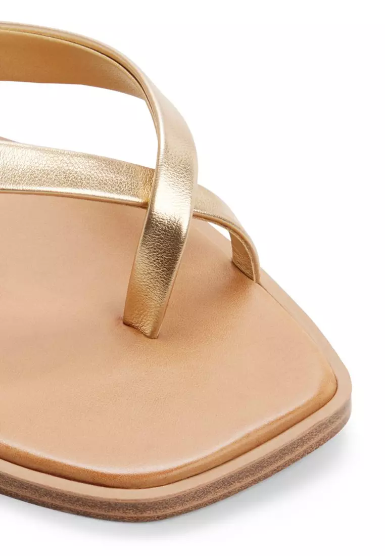Daressi Sandals