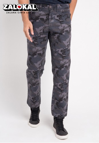 Jual Watchout! Casual Fit Guide Boot Cut Original  ZALORA 