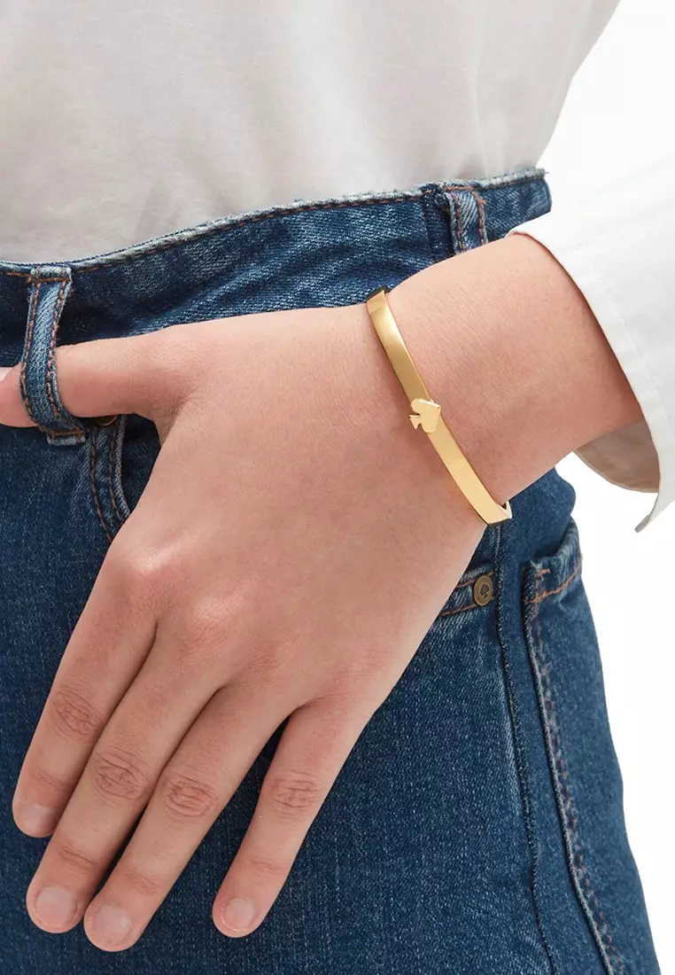 Kate Spade Everyday Spade Thin Metal Bangle Bracelet in Gold o0ru3143