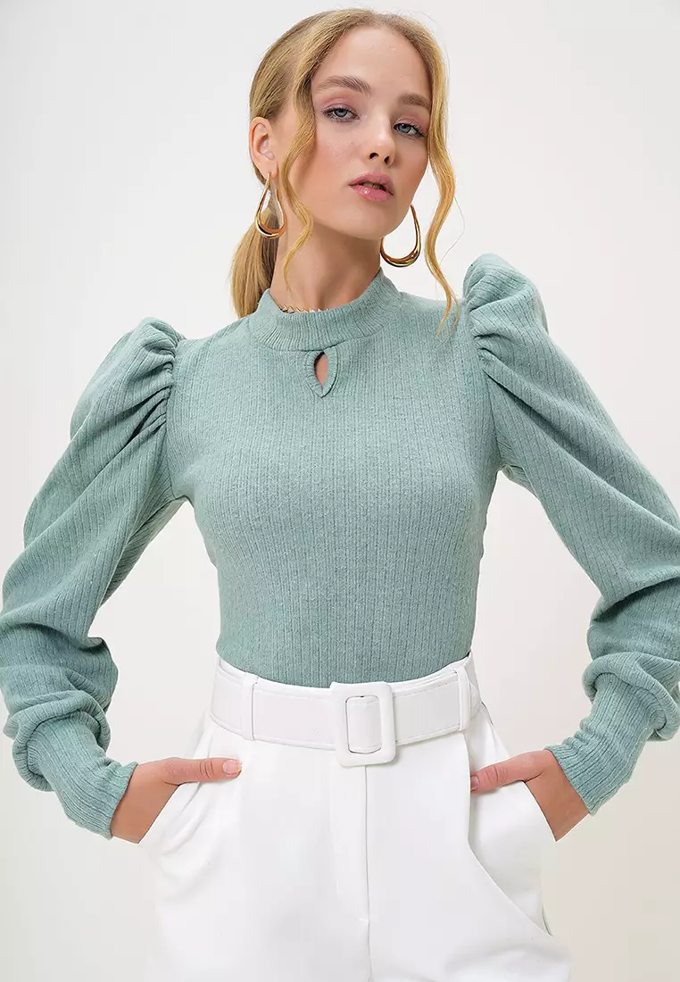 Long Princess Sleeves Top