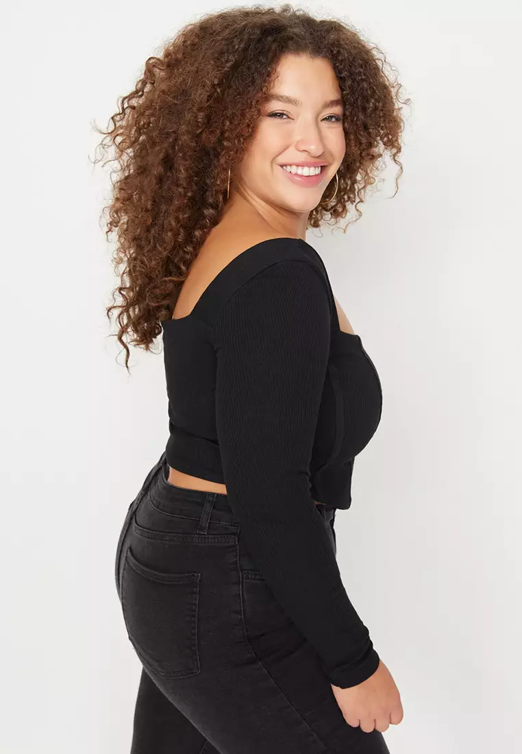 Plus Size Crop Knit Top