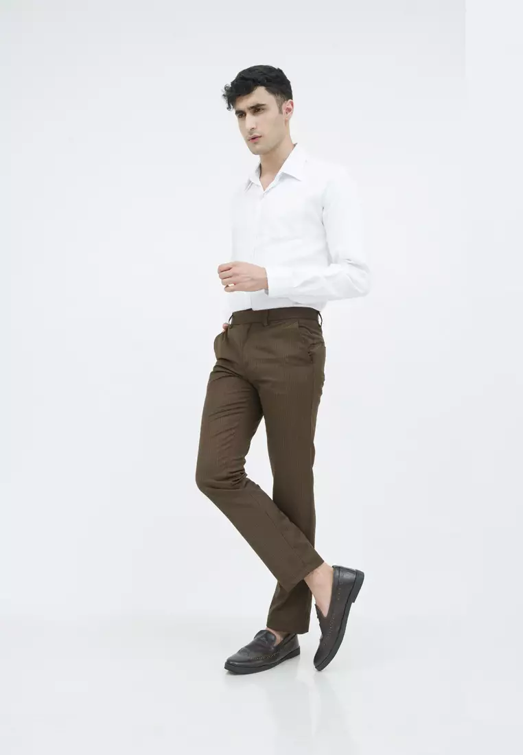 Celana panjang slimfit pria kerja formal garis halus coklat houseofcuff