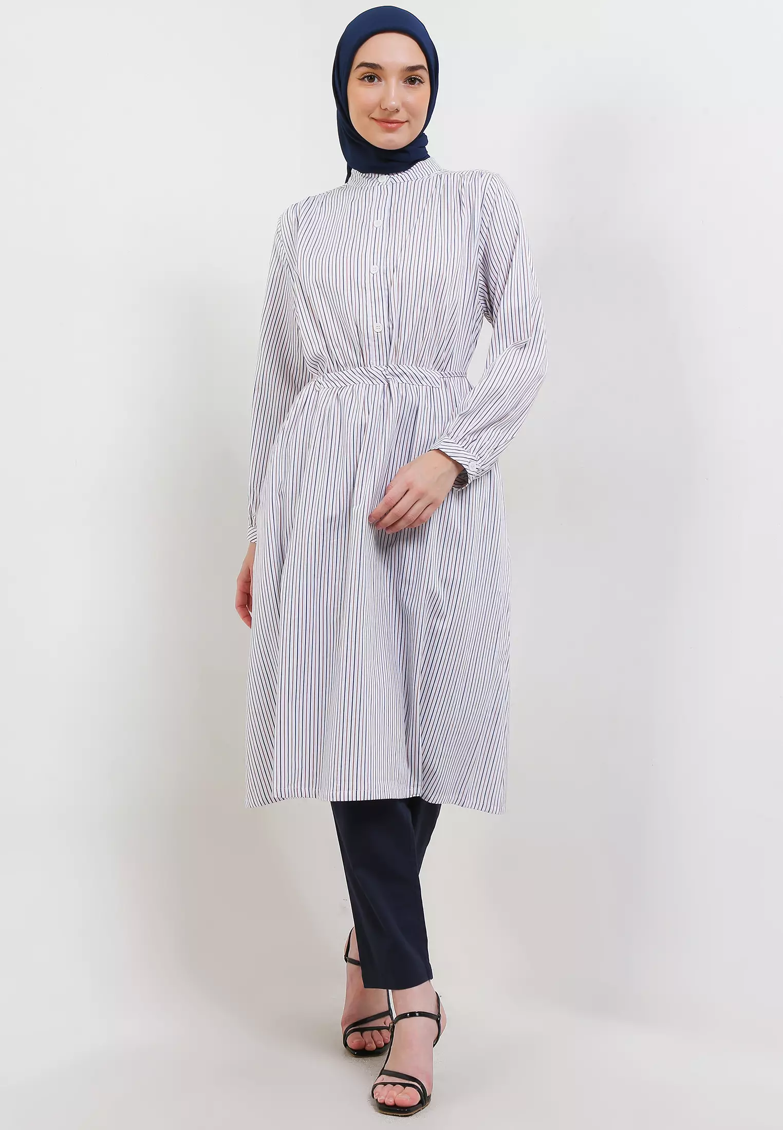 MFMW Tikcebe Midi Dress Gamis Putih Motif Salur