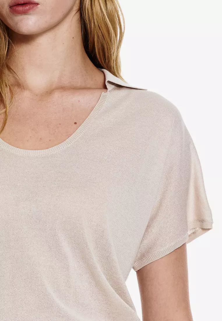 Ivory U-Neck Raglan Sleeve Knit Top