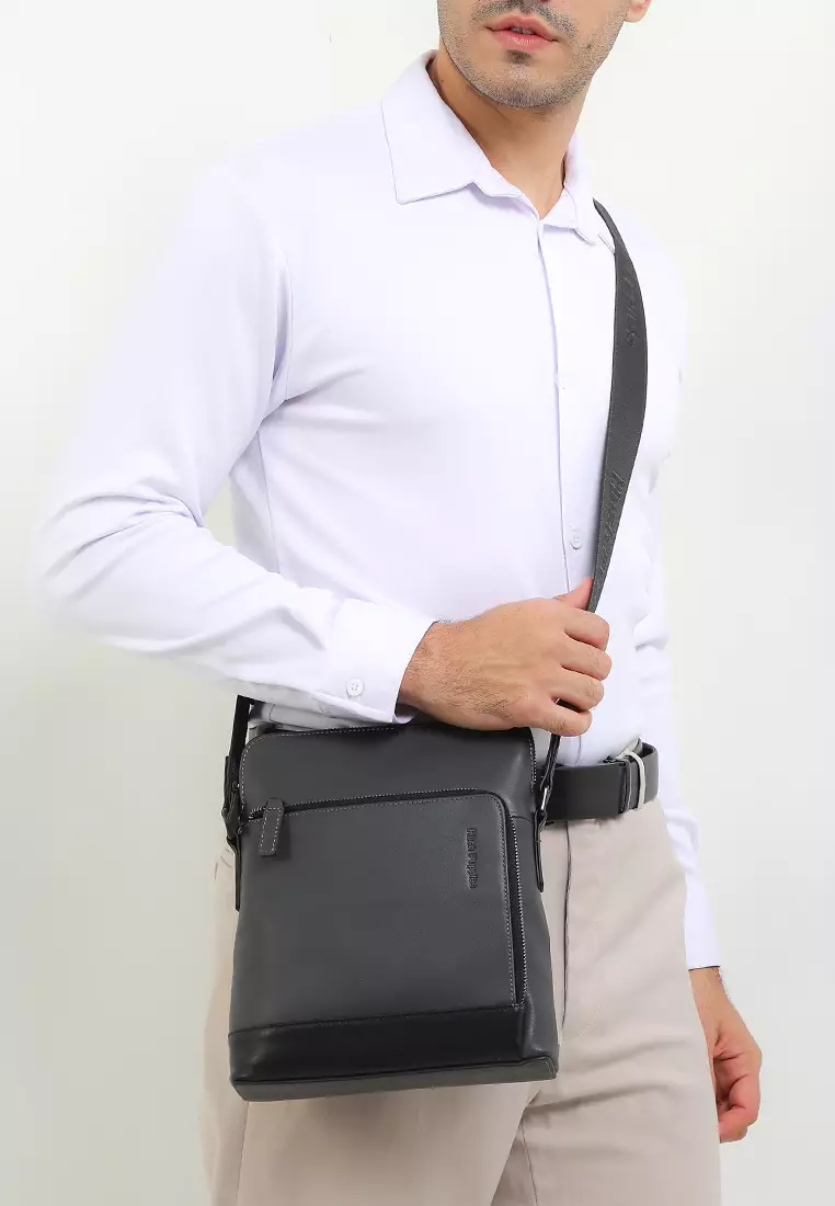 Victor Sling Bag