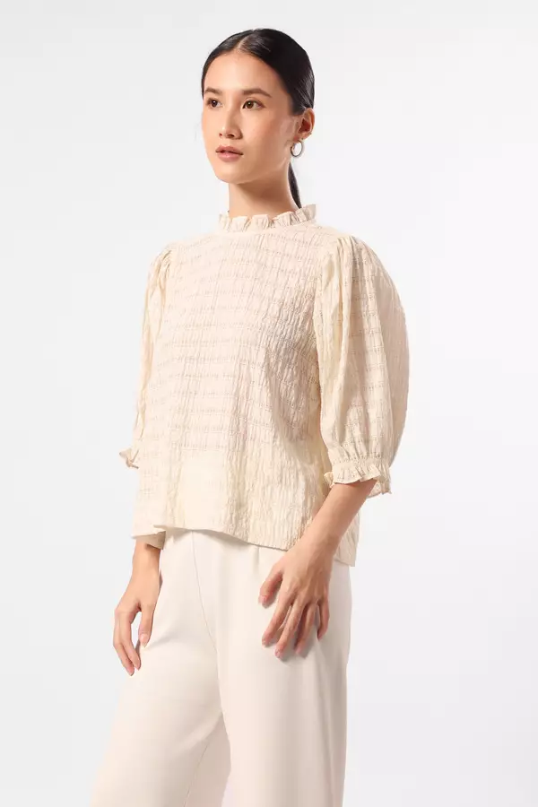 MINIMAL - Minami - Sheersucker Ruffle Blouse - Off White Colour Offwhite