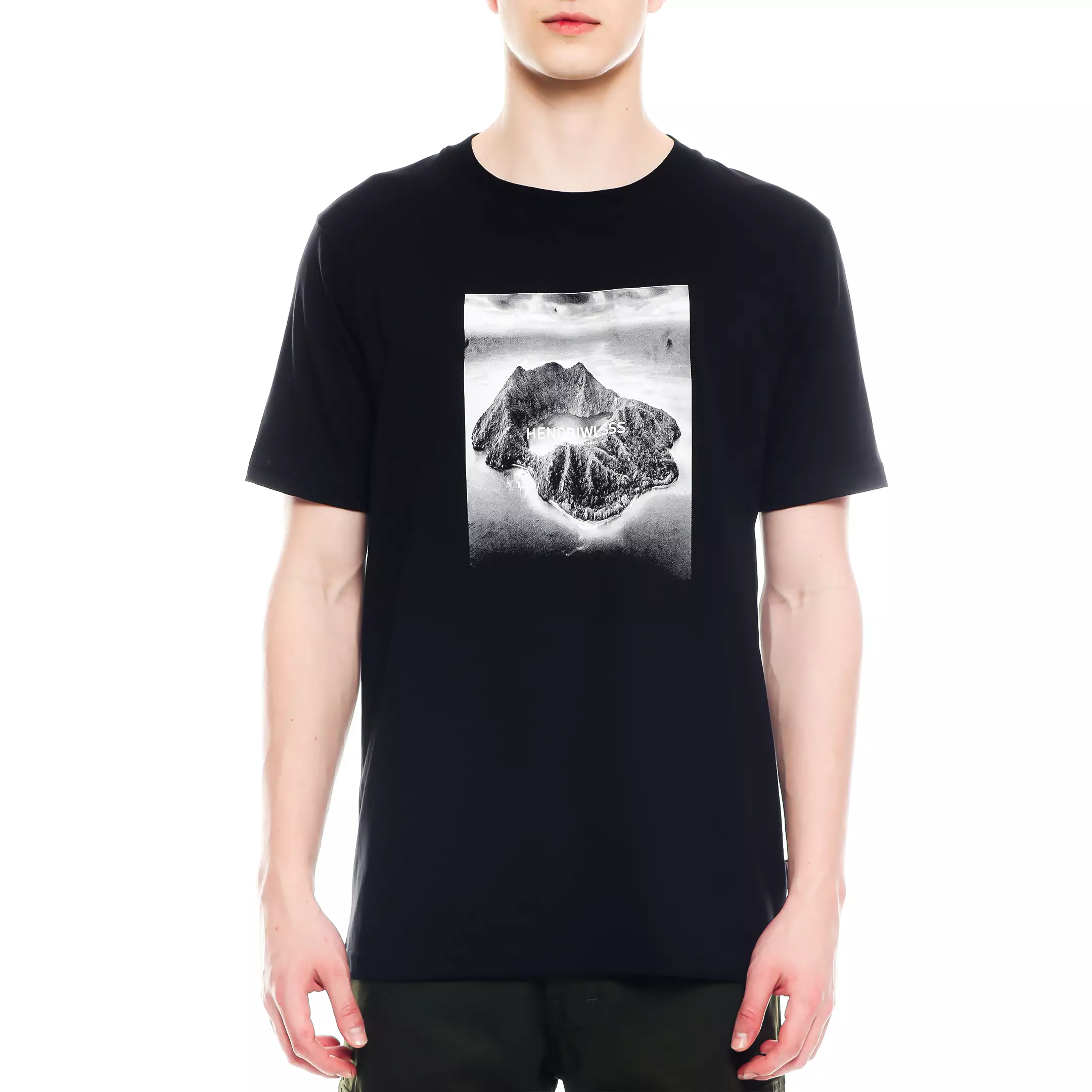 Kaos Design Serial Hendriwls Hitam Unisex