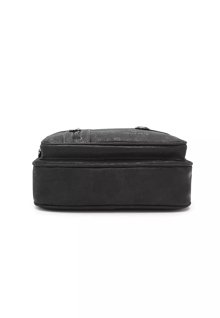 Men's Sling Bag / Crossbody Bag - Black