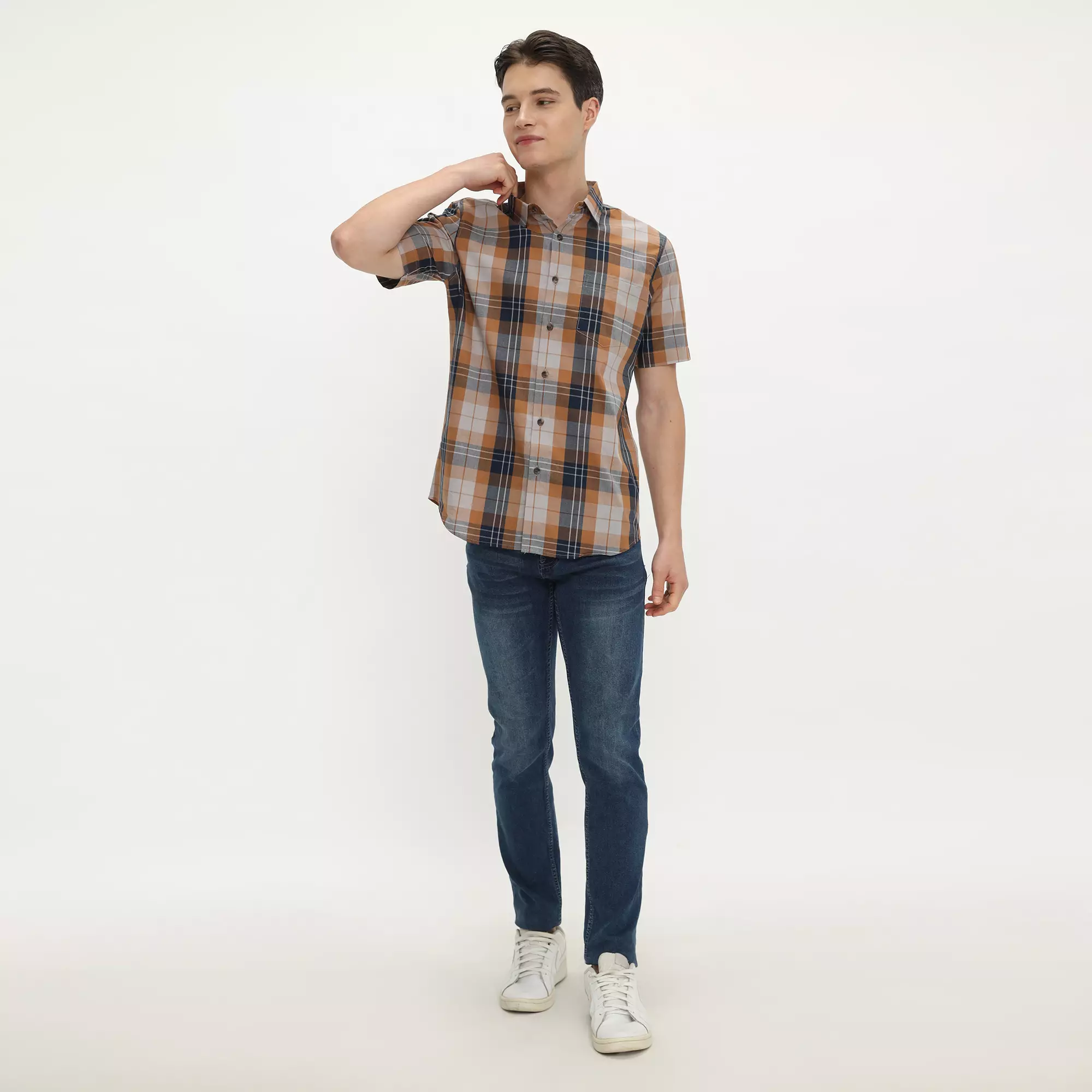 Platini Kemeja Kotak-Kotak Pria Lengan Pendek Brown 71002