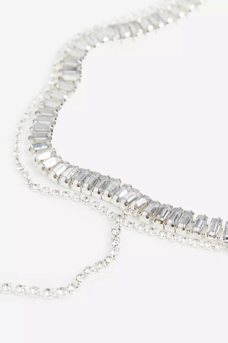 Short two-strand necklace