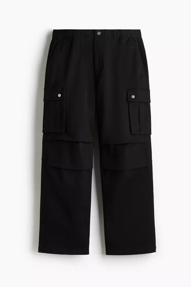 Loose Fit Cargo trousers