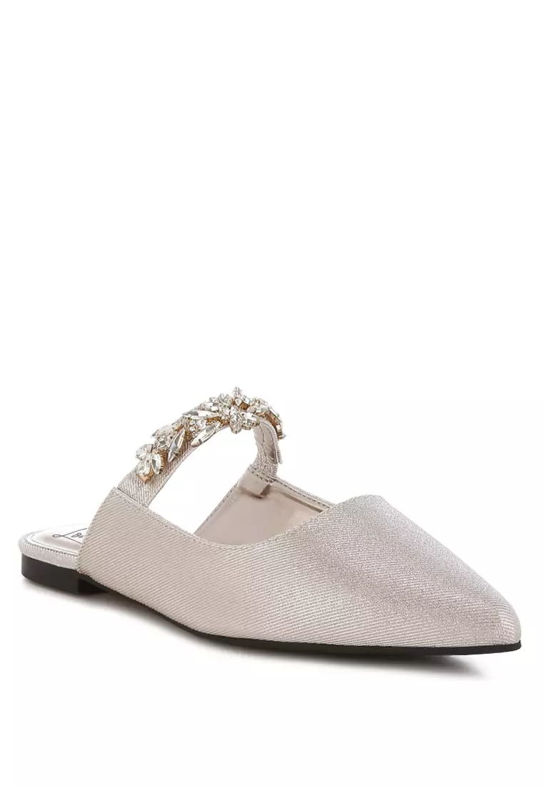 Sandal Berkilau Tali Berlian Imitasi Warna Beige