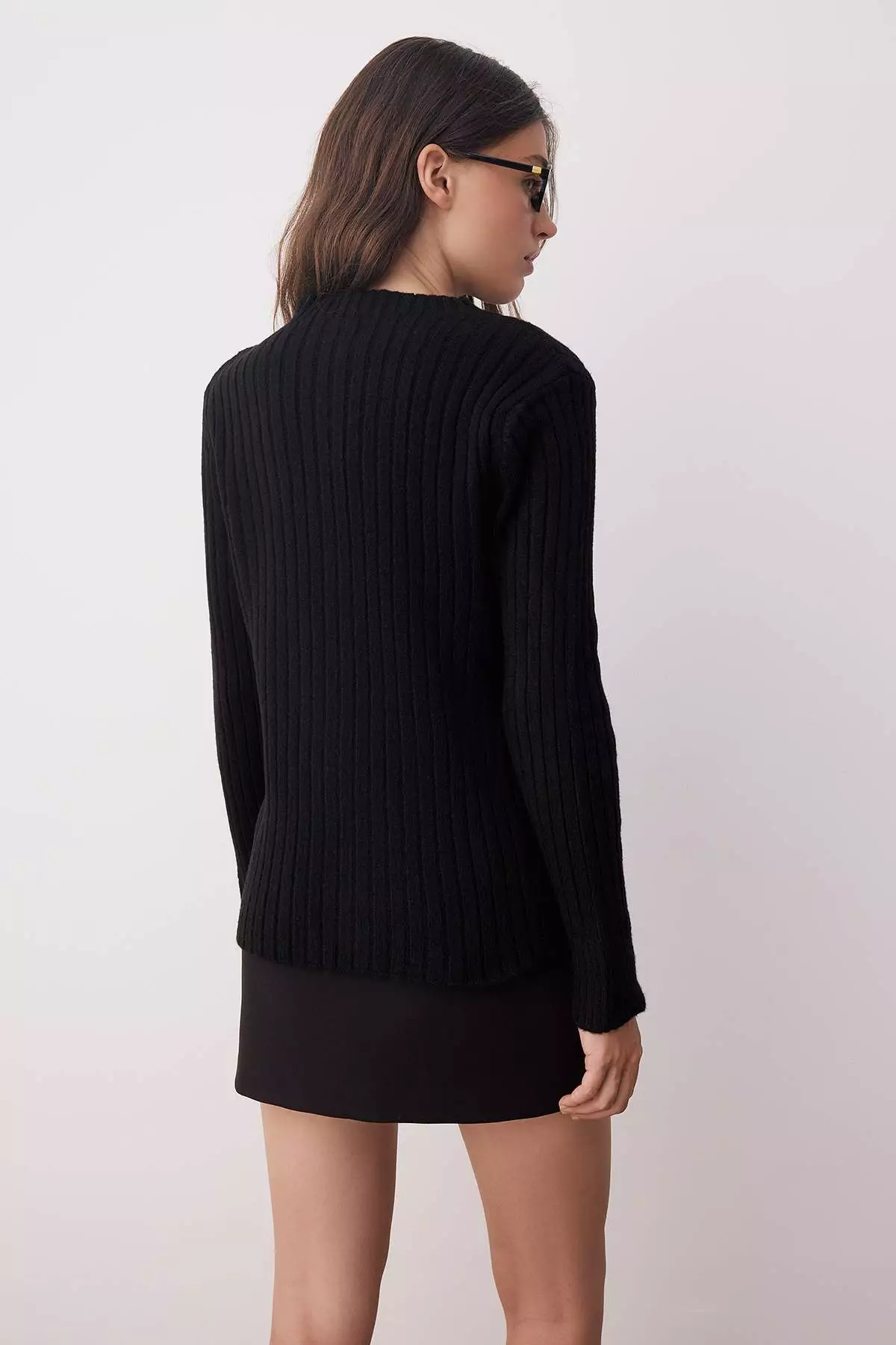 Black Button Detailed Soft Textured Slit Detailed Knitwear Cardigan Twoaw26Hi00096