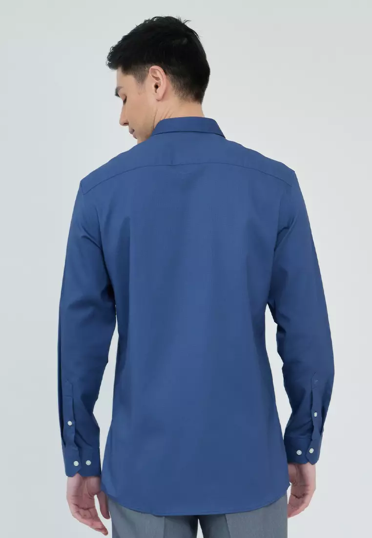 Slim Fit Textured Dress Shirt