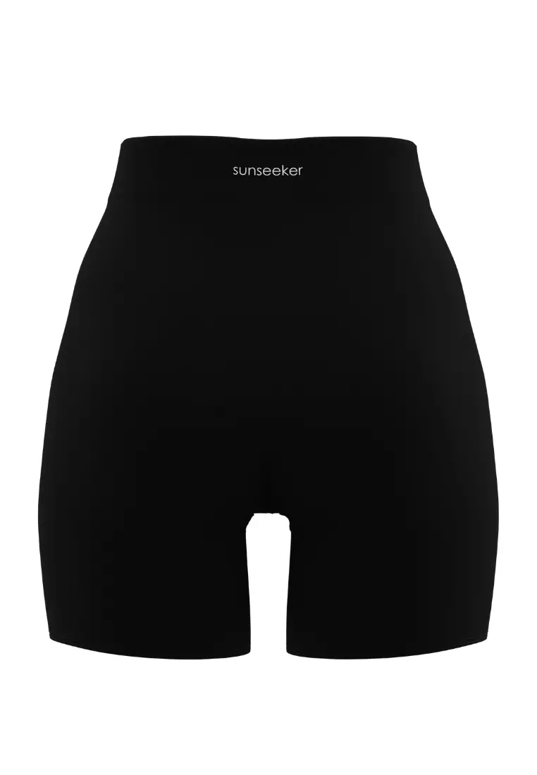 Supplementary Black Solid High Waist Bike Shorts