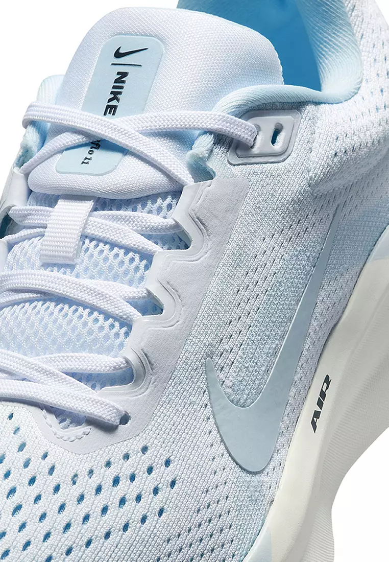 Winflo 11 Road Running Shoes