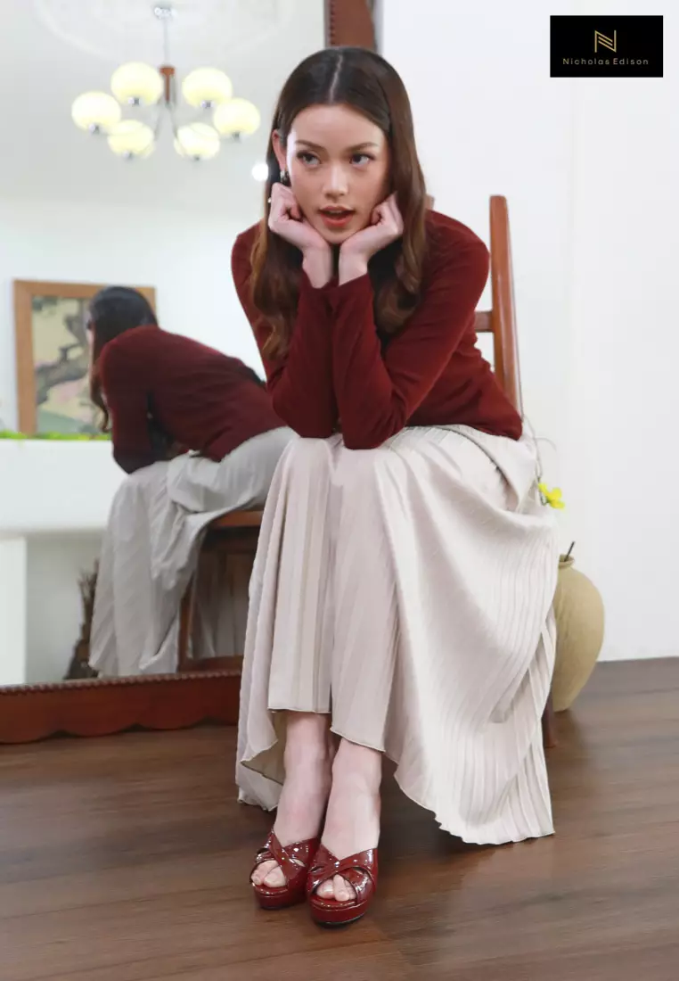 Heel Nola Maroon