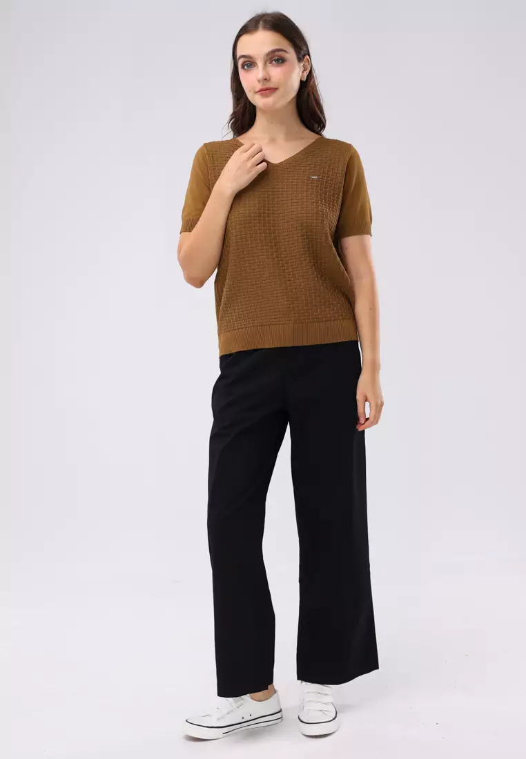 Textured Knitted Short Sleeves Blouse