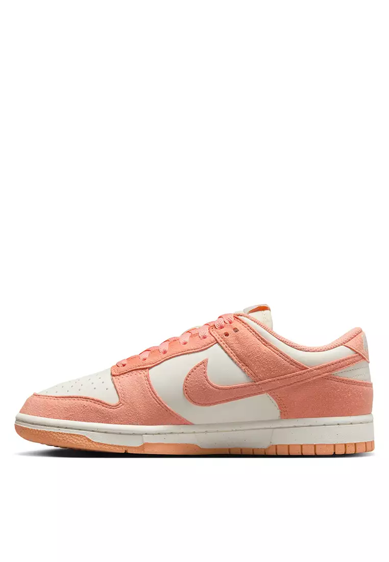 Dunk Low Women's Shoes