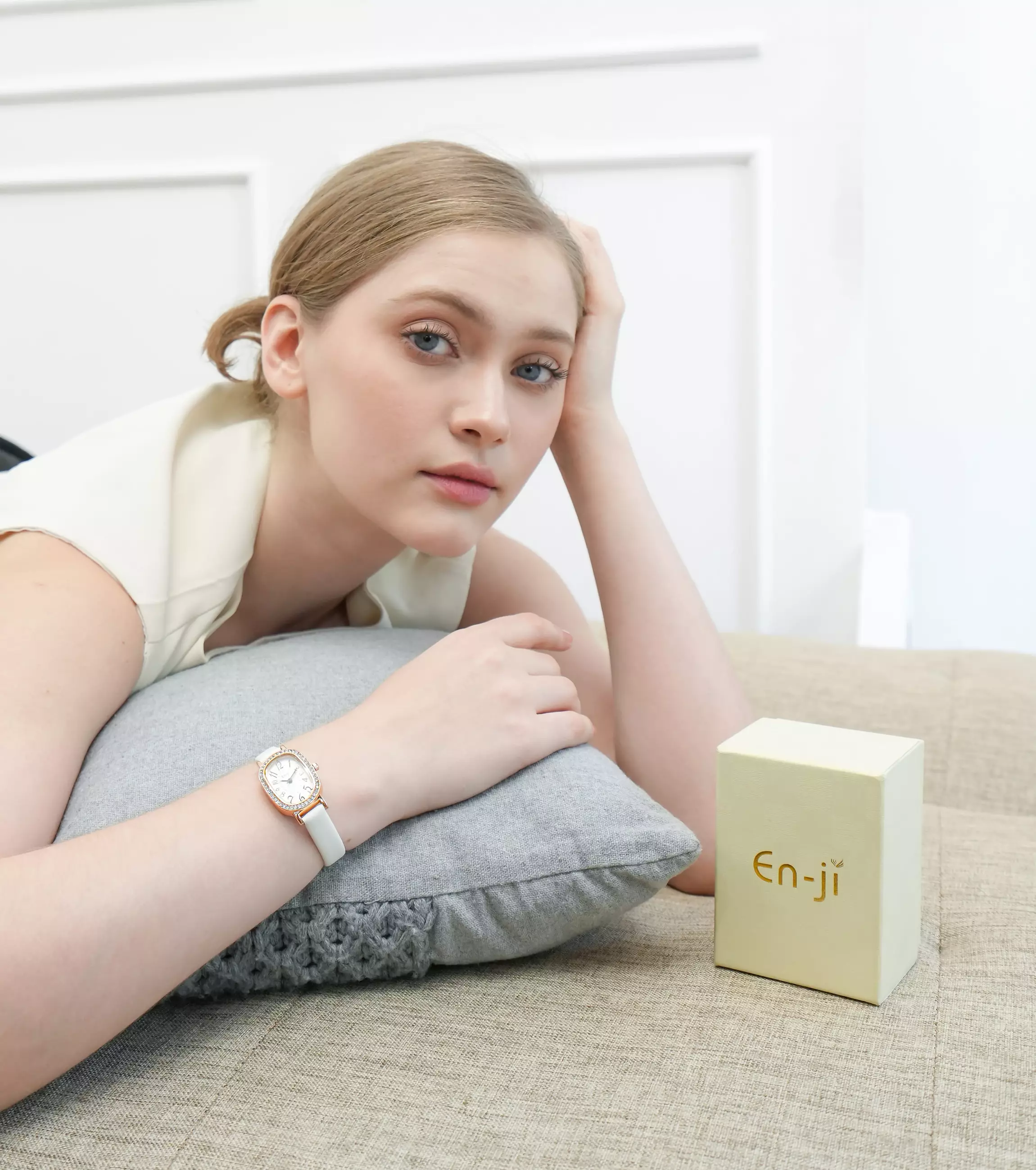 En-ji Yuje Jam Tangan Wanita Warna Ivory Box Cream
