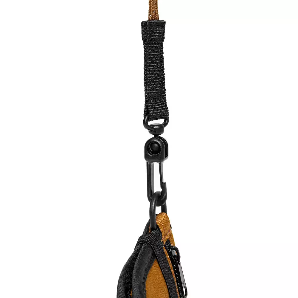 Eiger Clamwall Wallet