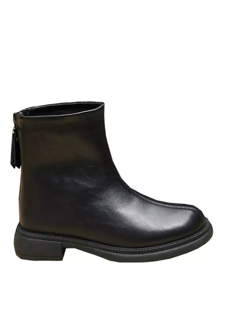 Discount on Twenty Eight Shoes  shoes - SKU: VANSA Fashionable Platform Short Martin Boots VSW-BA908