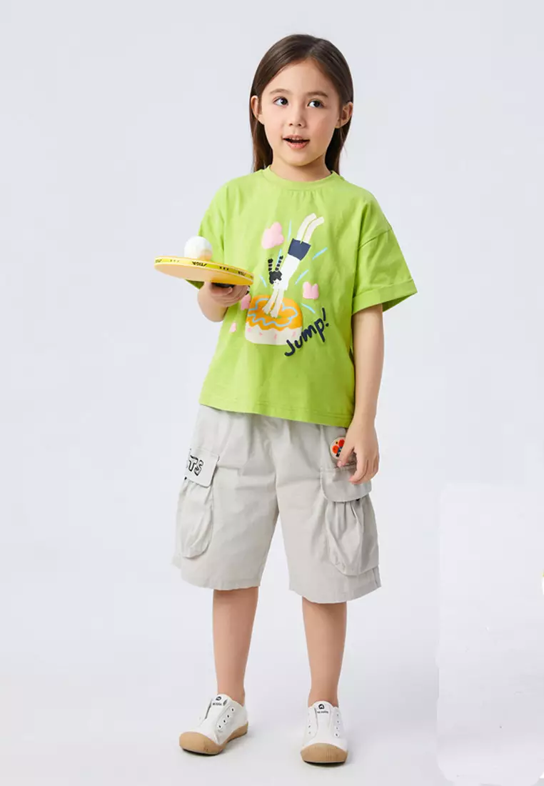 Graphic Printed Cargo Shorts With Double Pockets