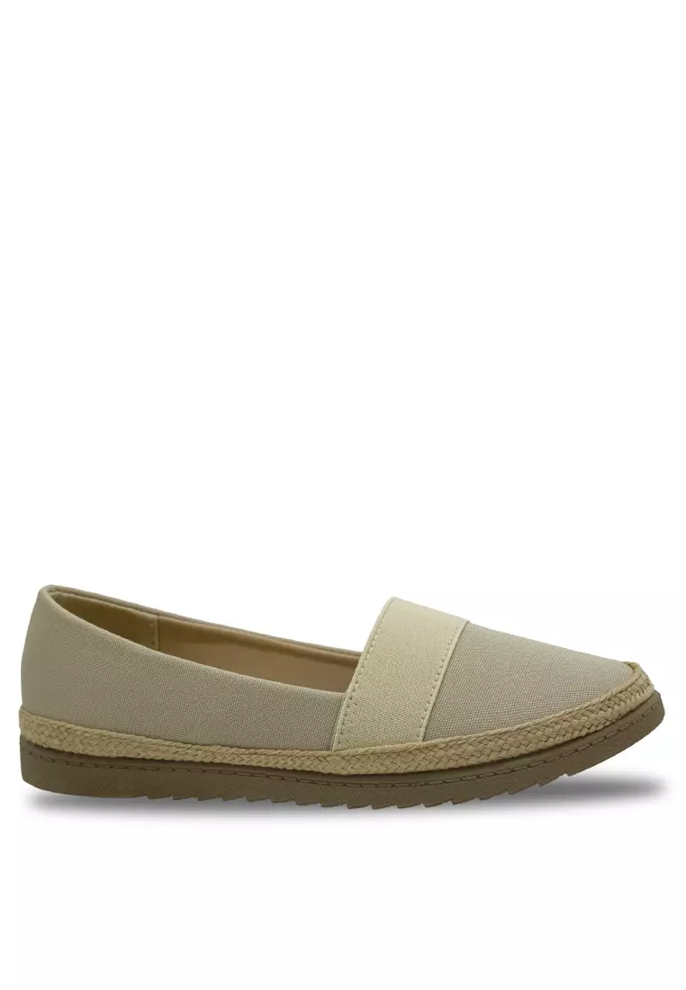 Discount on Louis Cuppers  shoes - SKU: Louis Cuppers Women Slip On Casual Flats - 240261433