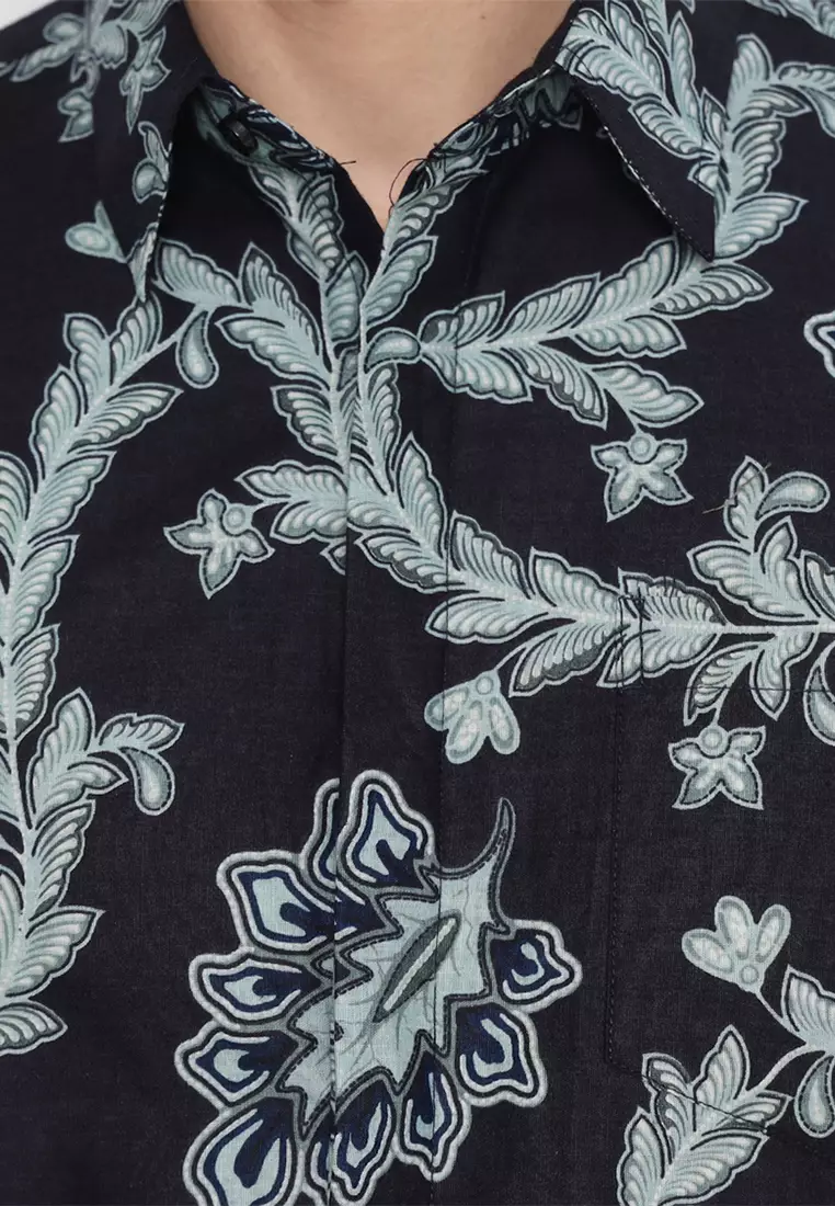 Kemeja Batik Pria Bahureksa - Navy
