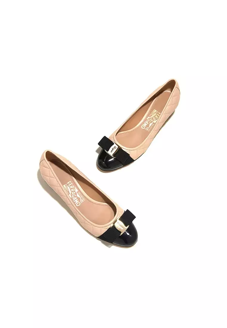 Salvatore Ferragamo｜PUMPS(HEELS) (01M832 0702227 #C) Ferragamo Quilted Vara Bow Pumps In Black, Size 10.5 01M832